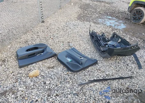 2025 Hyundai Tucson Sel z USA, uszkodzony, nr VIN 5NMJBCDE6SH521202